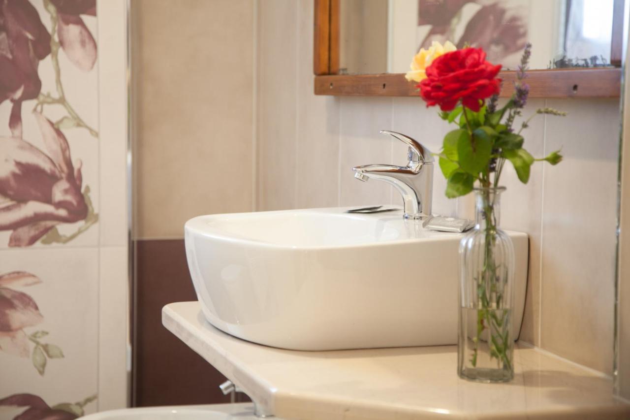 Le Peonie Bed & Breakfast Peveragno Bagian luar foto
