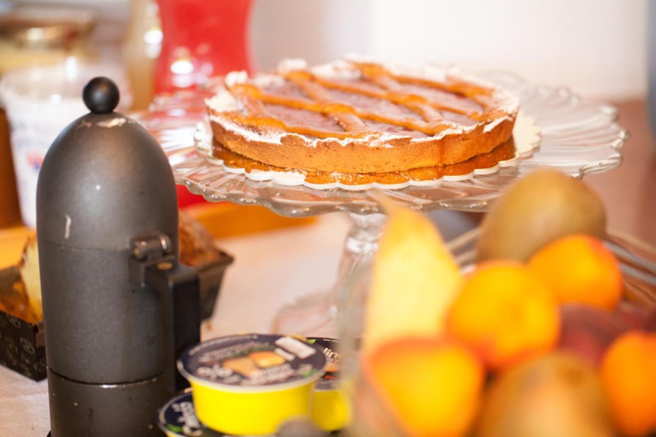 Le Peonie Bed & Breakfast Peveragno Bagian luar foto
